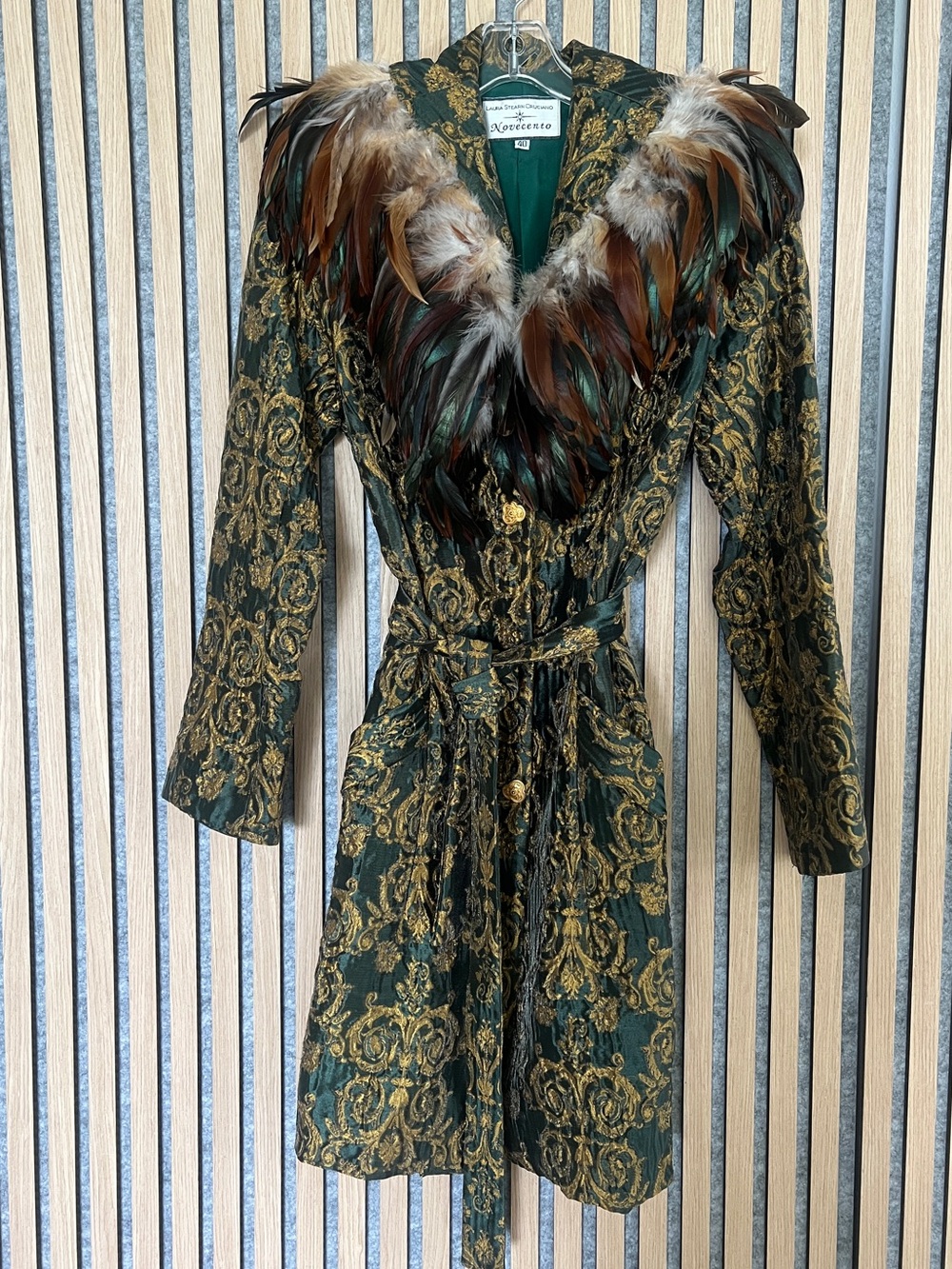 LAURA STEARN CRUCIANO BROCADE FEATHER OPERA COAT SIZE 40